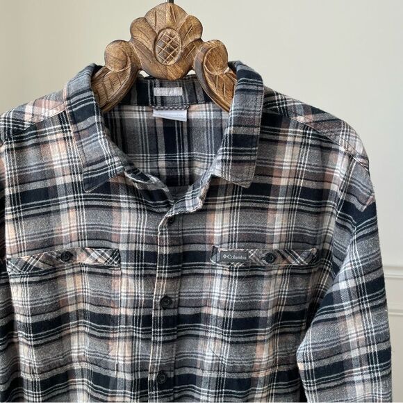 Columbia Plaid Flannel Button Up Shirt Black Salmon Cotton XXL - Picture 1 of 8